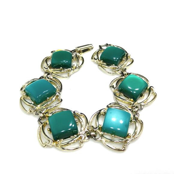 Vintage Moonglow Green Link Bracelet, Gold Tone, 1950s - Picture 4 of 10